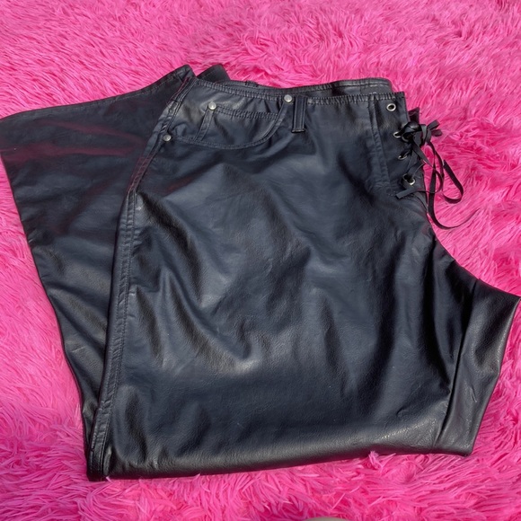 Vintage 90s No Boundaries faux leather lace fly jeans in deep black size 20W NWT - Picture 4 of 7